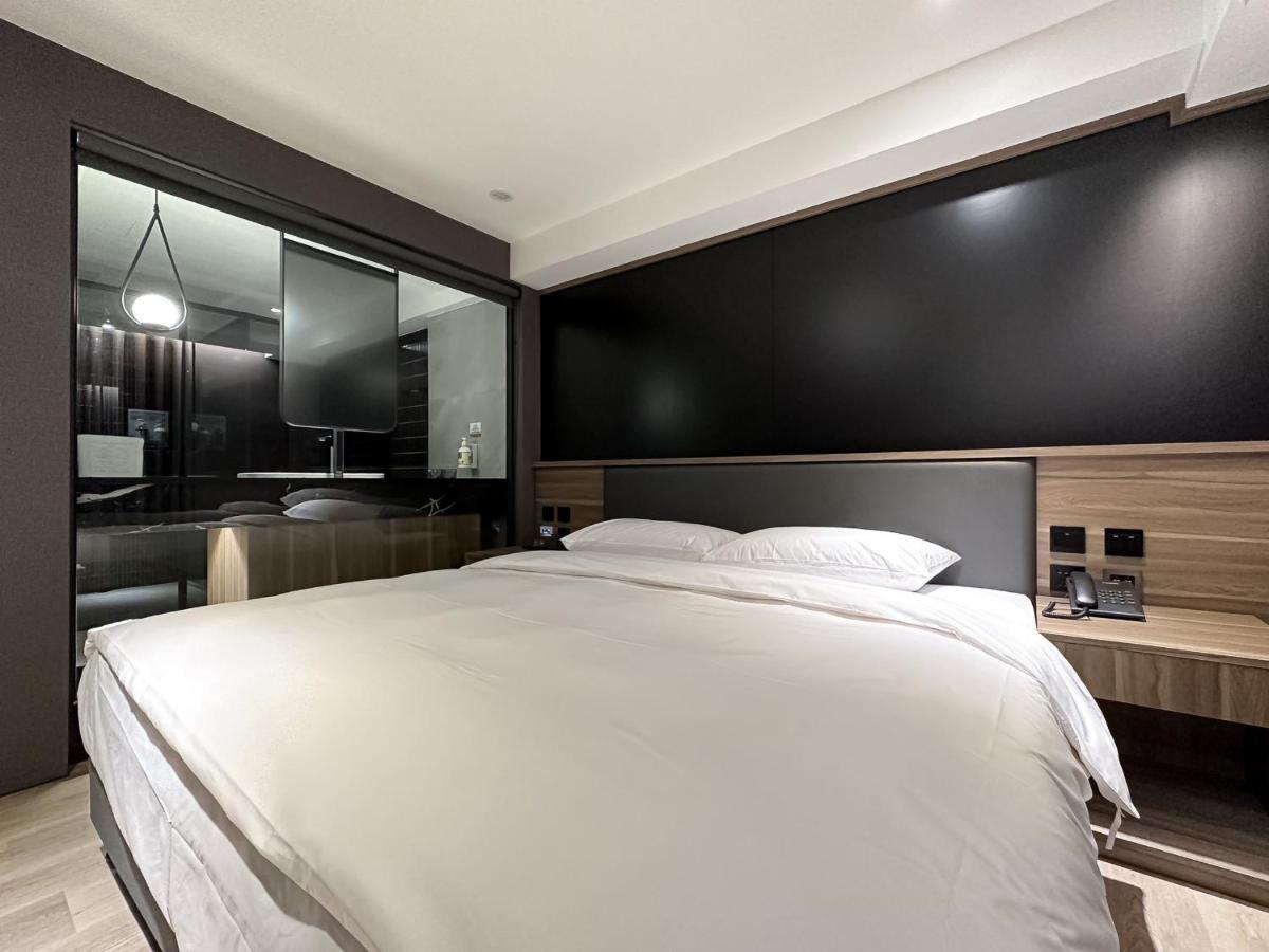 Autumn Willow Hotel تايتشونغ المظهر الخارجي الصورة