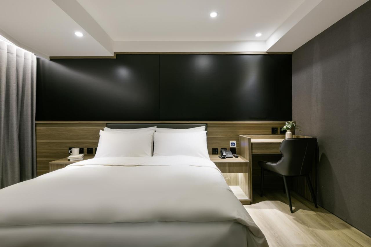 Autumn Willow Hotel تايتشونغ المظهر الخارجي الصورة