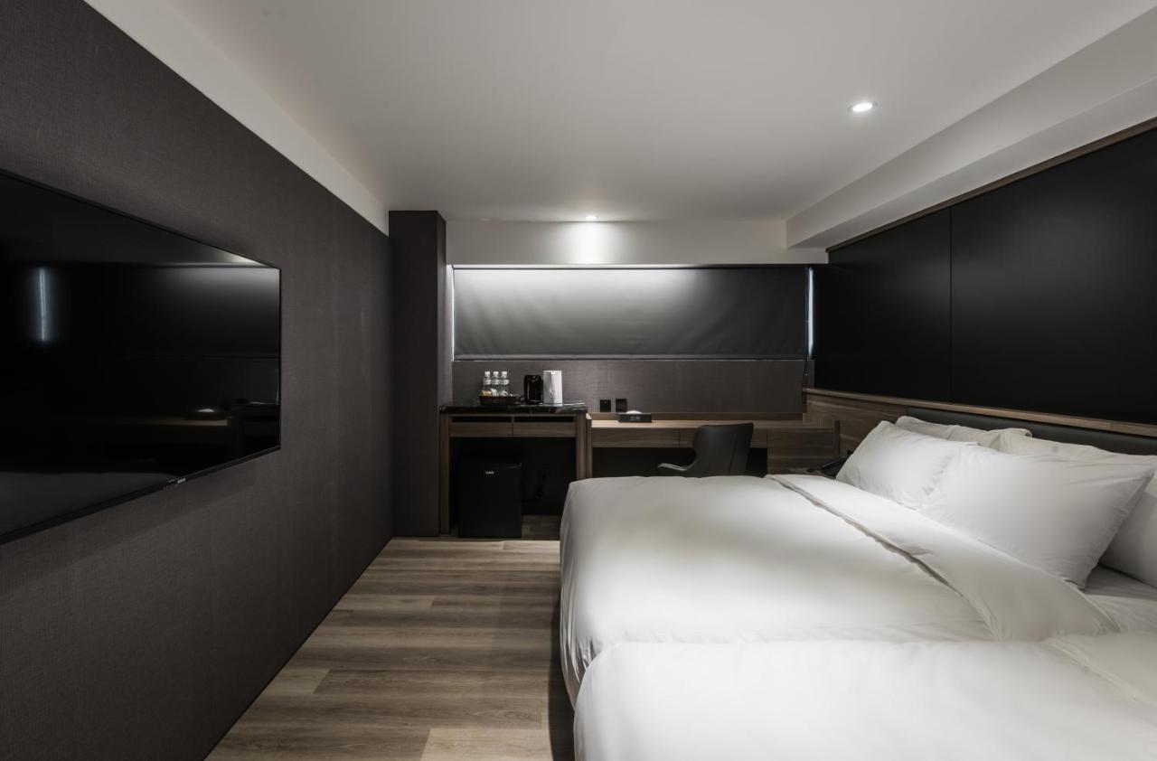 Autumn Willow Hotel تايتشونغ المظهر الخارجي الصورة