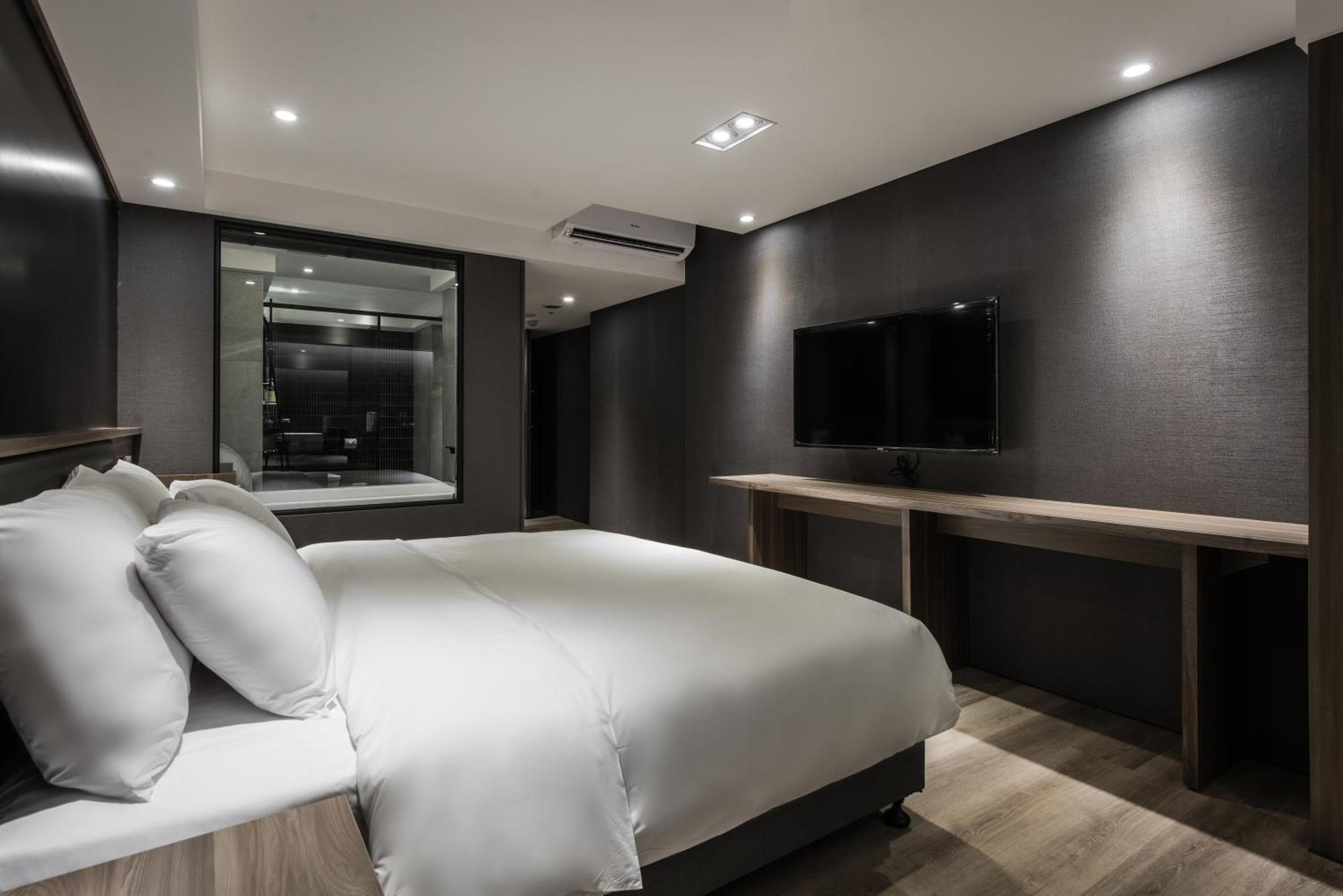 Autumn Willow Hotel تايتشونغ المظهر الخارجي الصورة