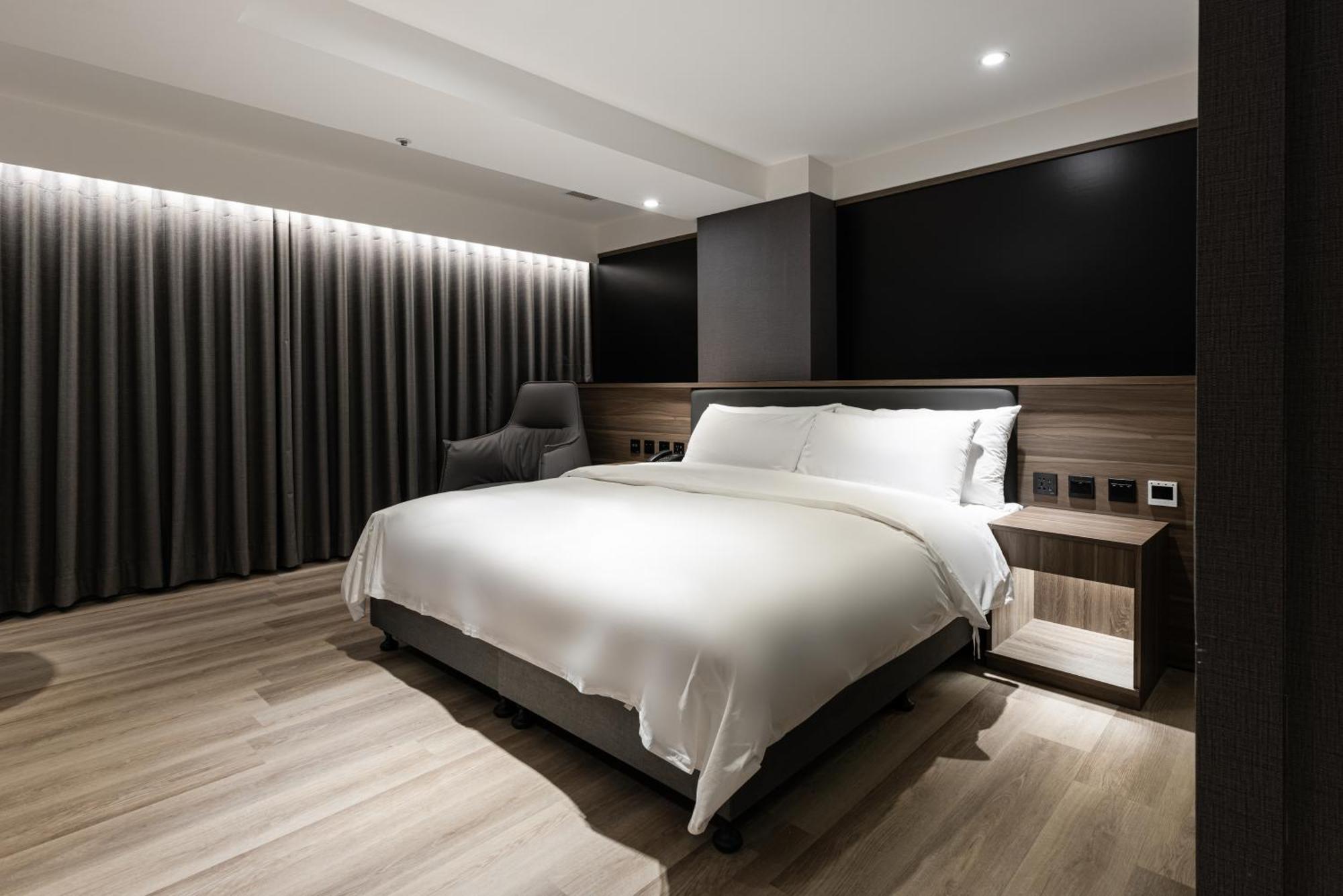 Autumn Willow Hotel تايتشونغ المظهر الخارجي الصورة